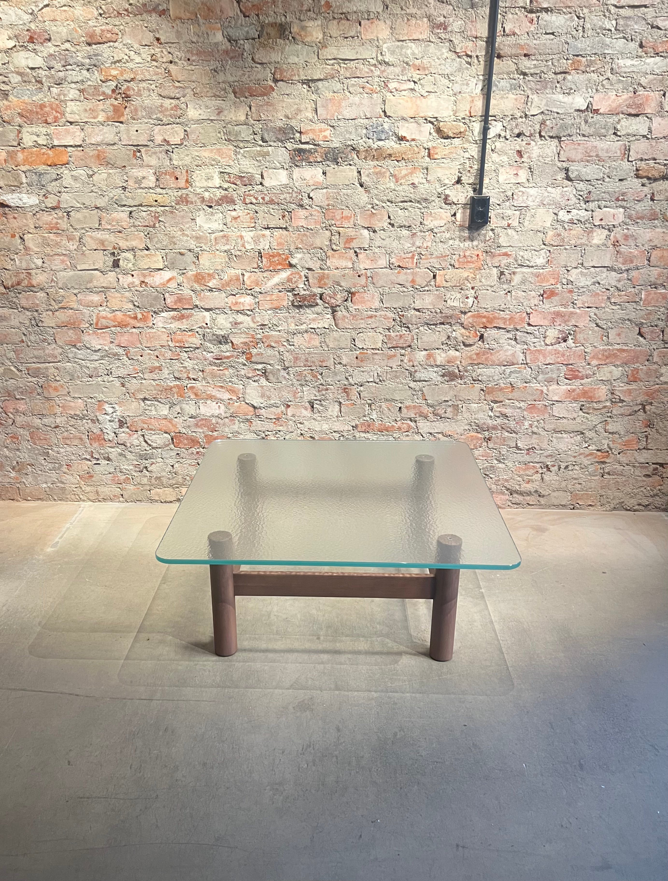 Brasilia Lounge Table