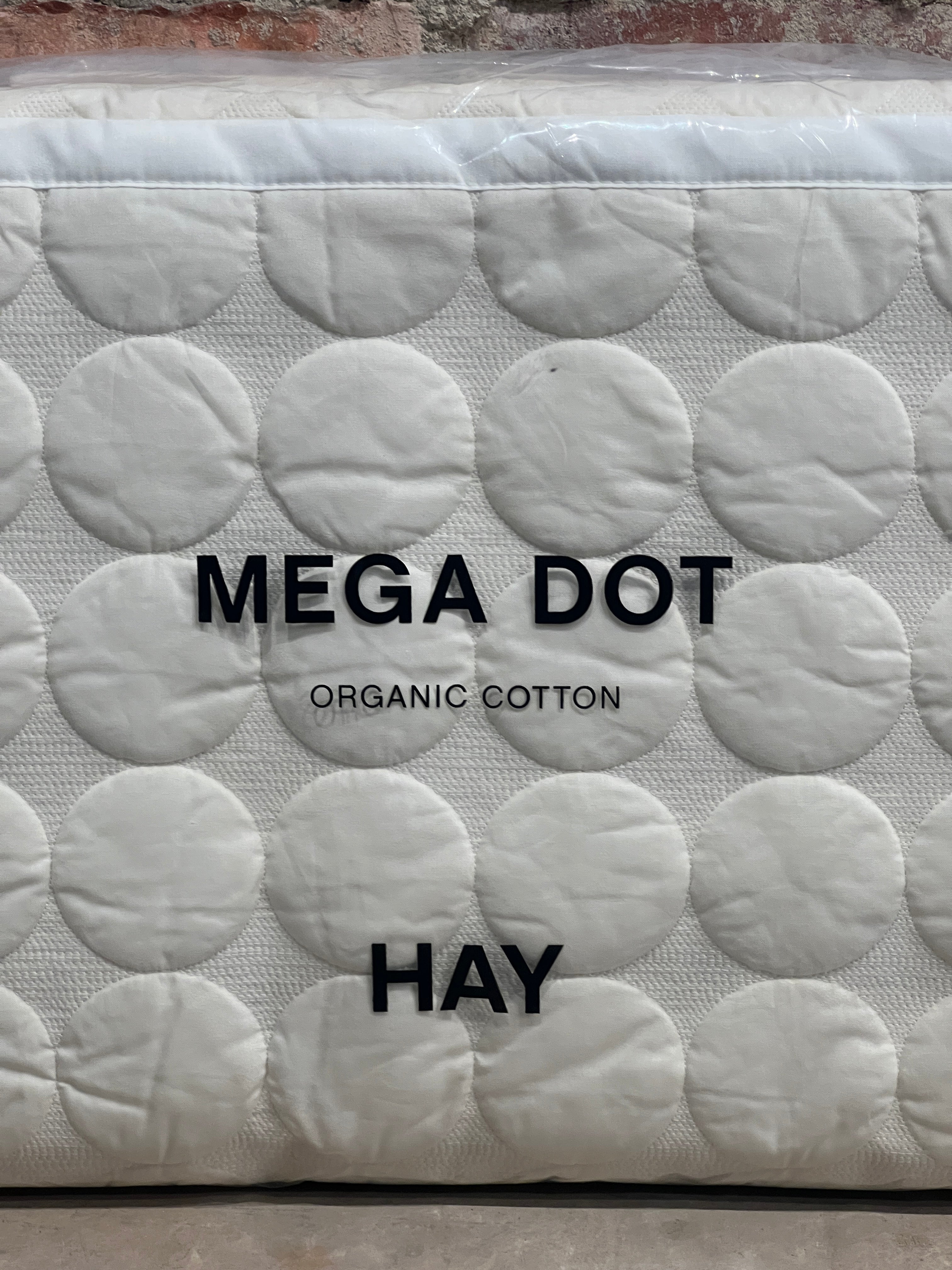 Mega Dot Bed Cover