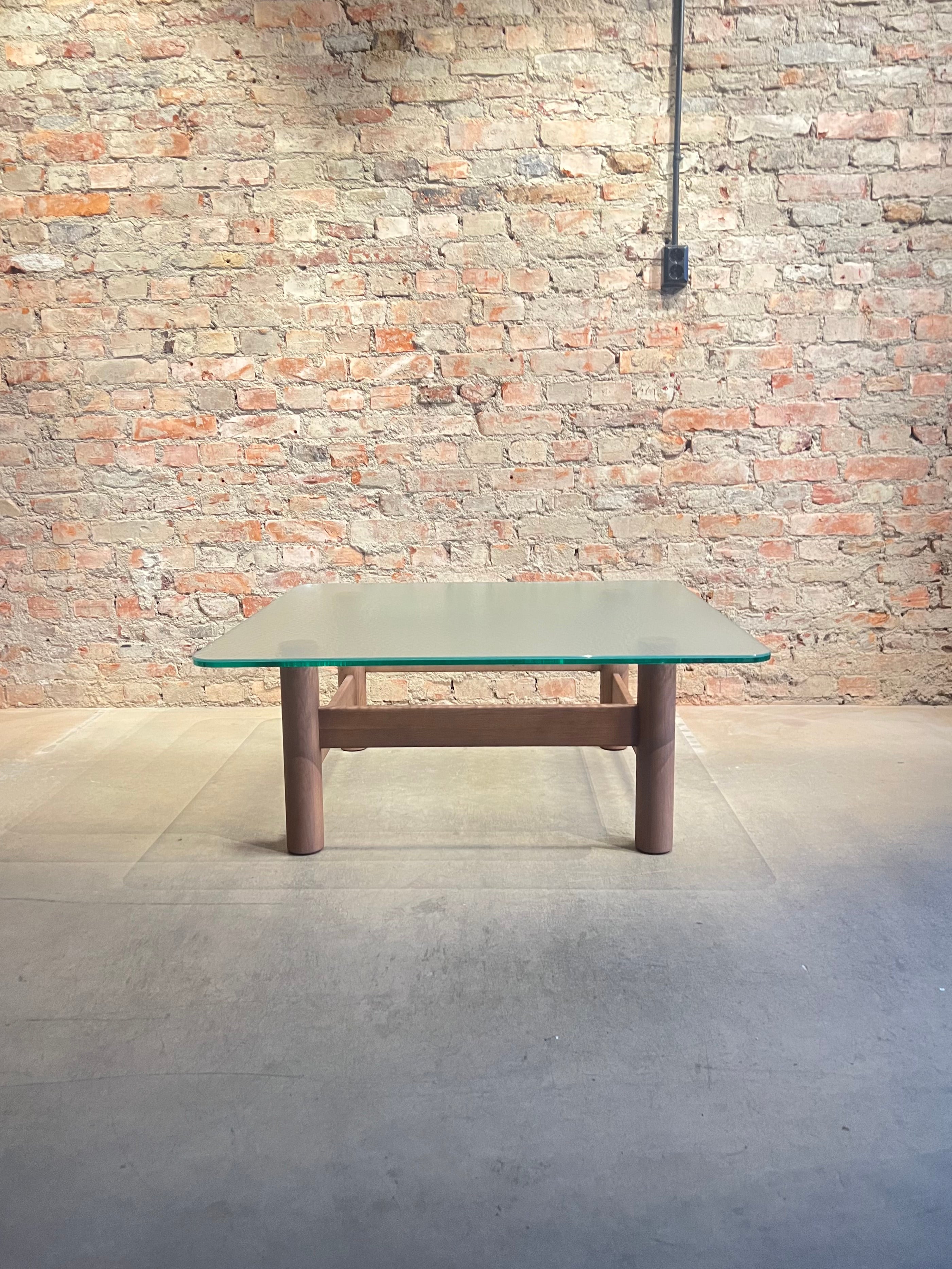 Brasilia Lounge Table