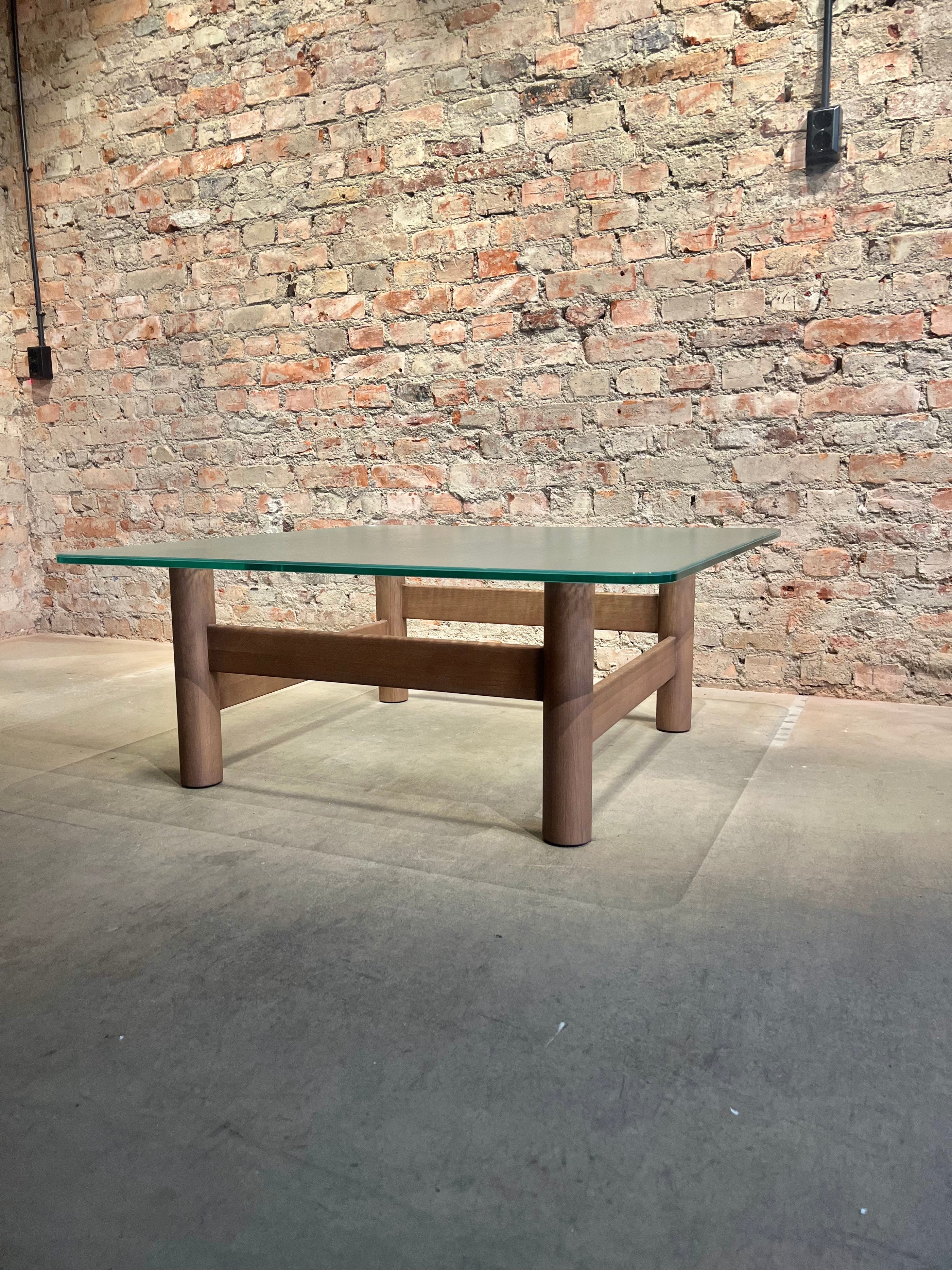 Brasilia Lounge Table